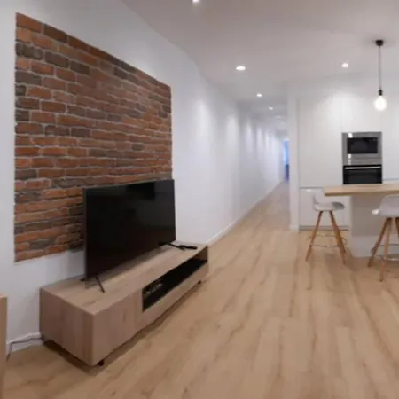 Milan 2 Apartment