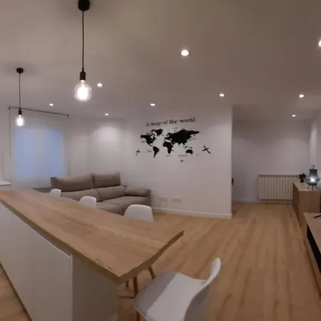 Apartment Milan 2 *