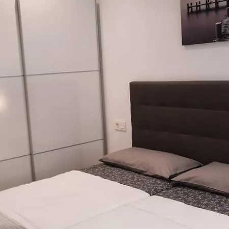 Apartment Milan 2 Oviedo